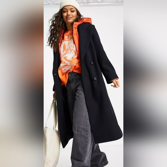 Quilted hood formal coat - Picture 2 of 4